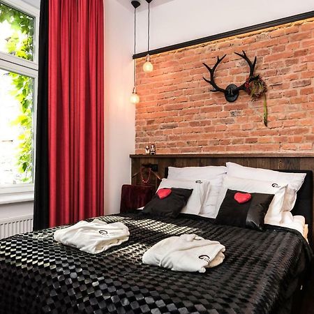 Wooden Horse - New Apartment - Old Town Красков Екстериор снимка