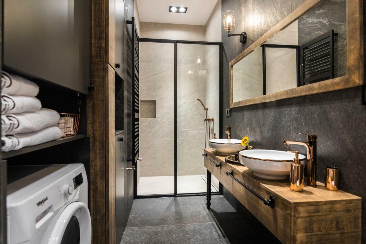 Wooden Horse - New Apartment - Old Town Красков Екстериор снимка